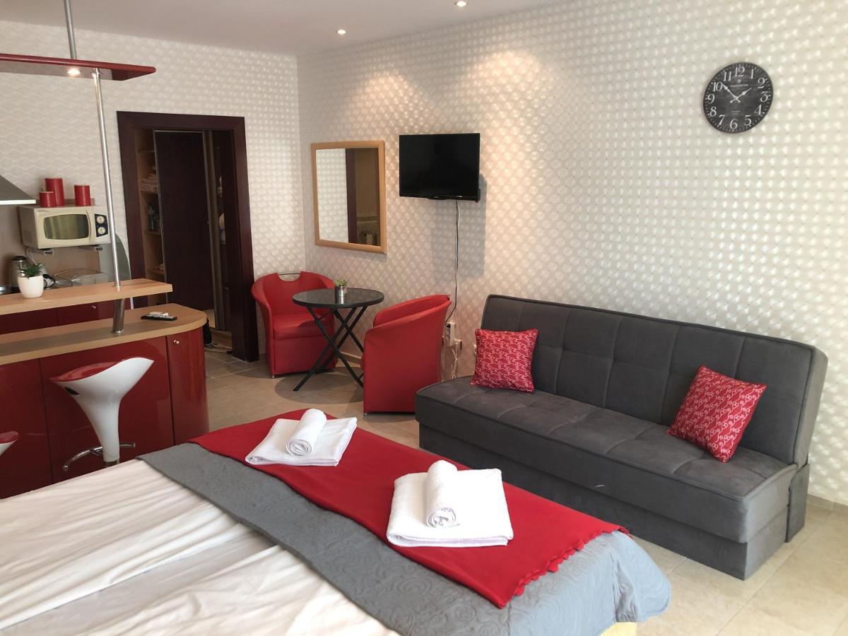Апартаменты Miramar Palace -Apartament 211S Солнечный берег Экстерьер фото